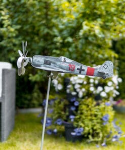 focke-wulf-190a-gartendekoration