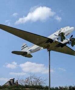 maxFlite GardenFighters Windrad Douglas DC-3