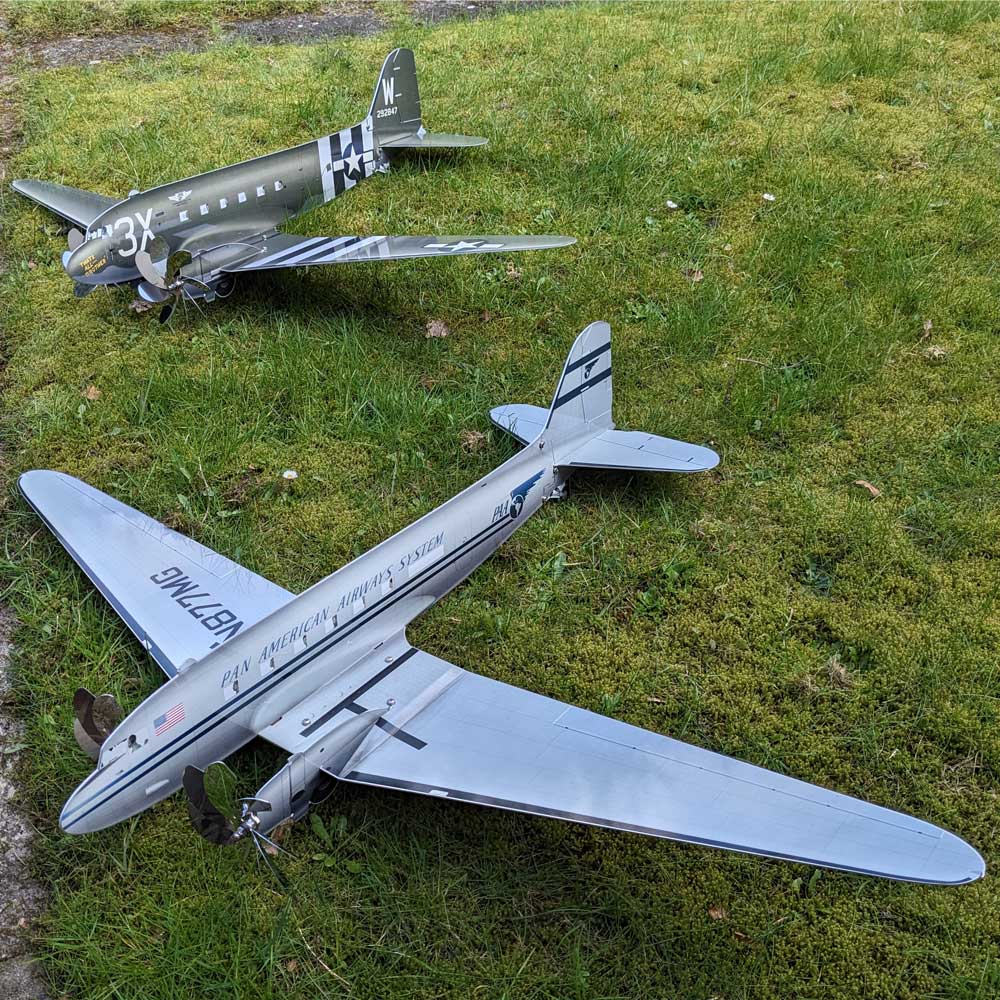 Dc3 model aircraft online